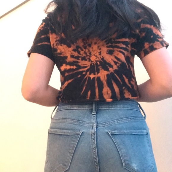 “california” custom tie dye crop top✦ - Picture 3 of 3